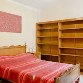 Private room for rent for €415 per month in Lisbon, Rua Marquês Sá da Bandeira
