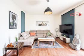 Wohnung zu mieten für 1.005 € pro Monat in Zográfos, Oulof Palme