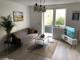Mieszkanie do wynajęcia za 1299 € miesięcznie w mieście Kassel, Querallee