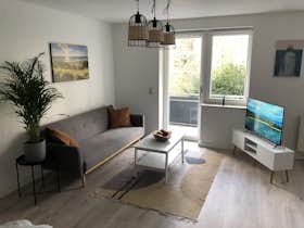 Appartement à louer pour 1 299 €/mois à Kassel, Querallee