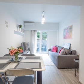 Appartement te huur voor € 2.000 per maand in Voúla, Leoforos Vasileos Pavlou