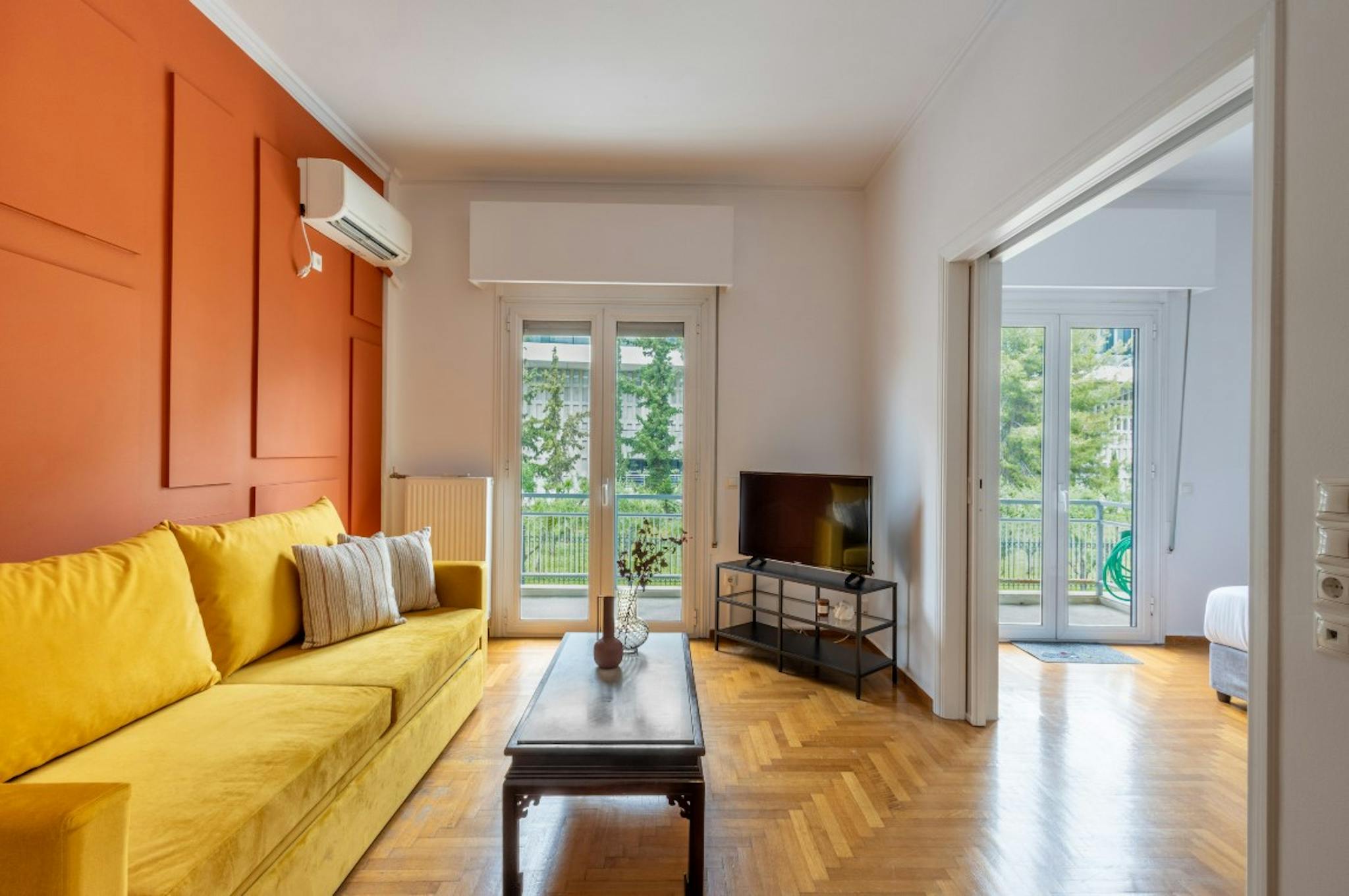 Chatzichristou, Athina preview