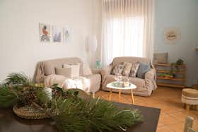 Wohnung zu mieten für 1.500 € pro Monat in Celano, Via Camillo Benso Conte di Cavour