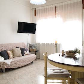 Appartement à louer pour 1 500 €/mois à Celano, Via Camillo Benso Conte di Cavour