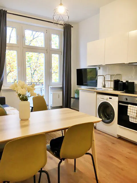 2-Bedroom Apartment in Kaiserin-Augusta-Allee, Berlin (1357408) room image 1