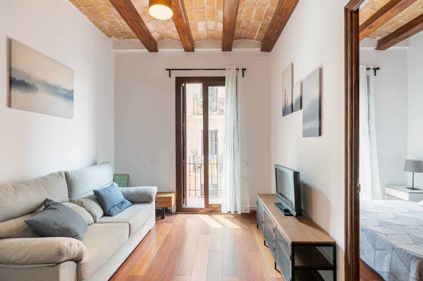 Carrer de la Legalitat, Barcelona preview