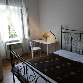 Apartment for rent for HUF 240,204 per month in Budapest, Izabella utca