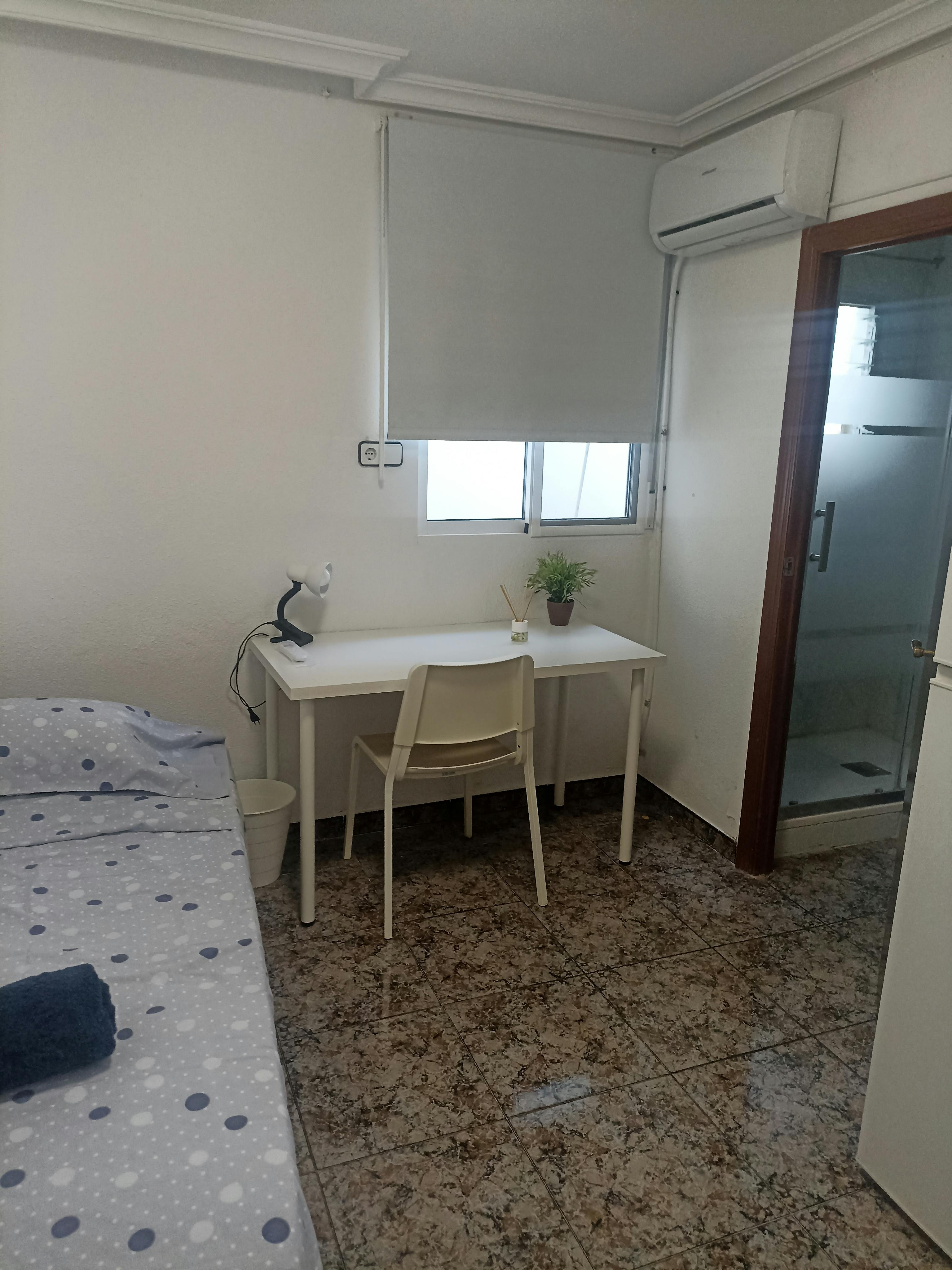 Stanza privata in affitto a 350 € al mese a Murcia, Calle de la Fuensanta