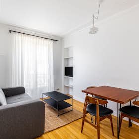 Apartment for rent for €1,969 per month in Paris, Rue Falguière