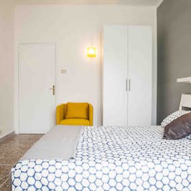 Private room for rent for €795 per month in Rome, Via Nemorense