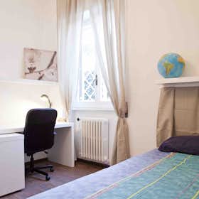 Private room for rent for €630 per month in Rome, Via Temistocle Calzecchi Onesti