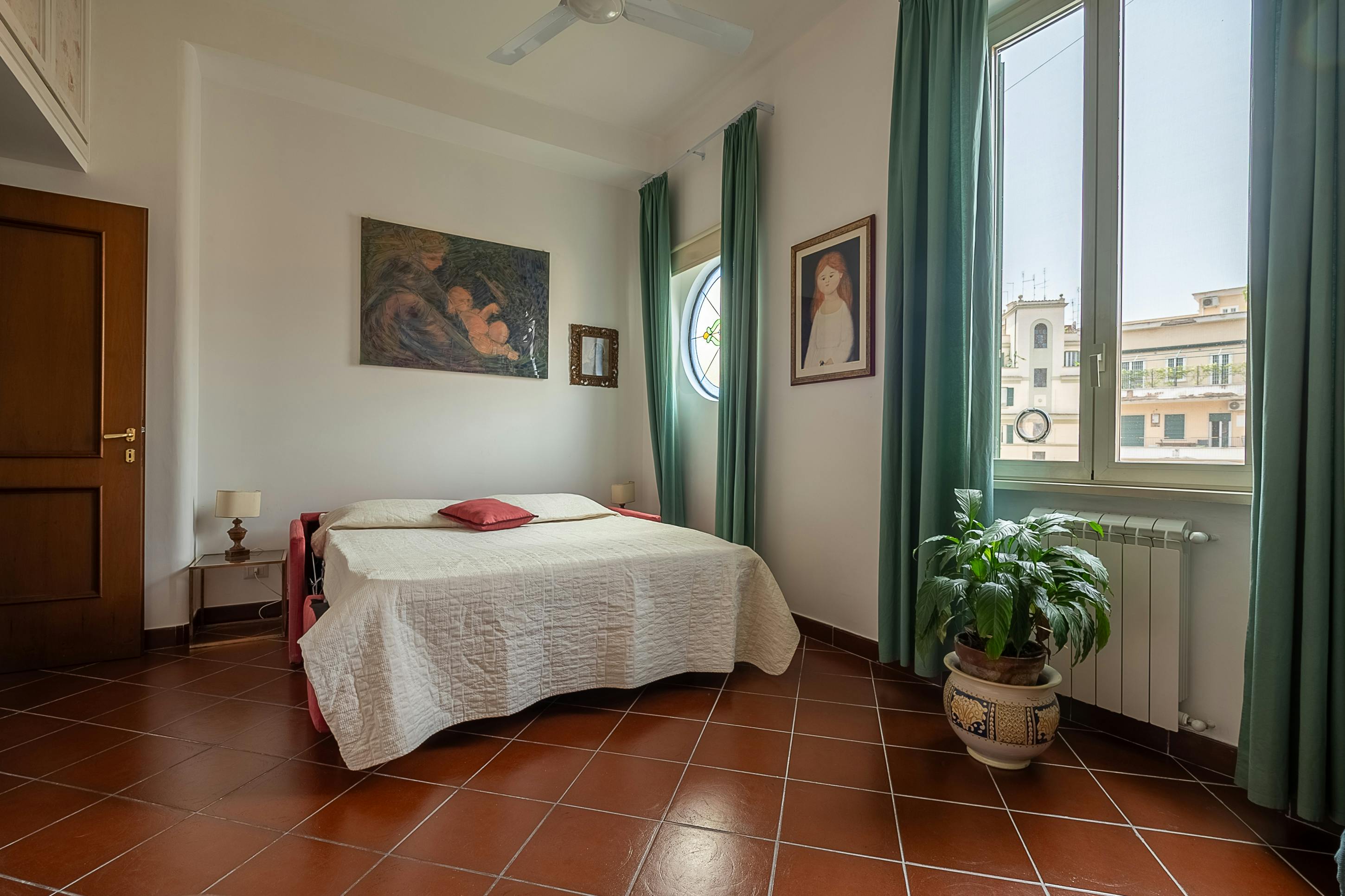 Apartment for rent for €1,250 per month in Rome, Viale delle Medaglie d'Oro