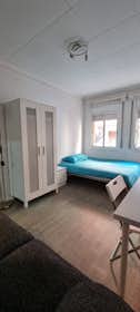 Приватна кімната за оренду для 490 EUR на місяць у Barcelona, Carrer del Pare Rodés