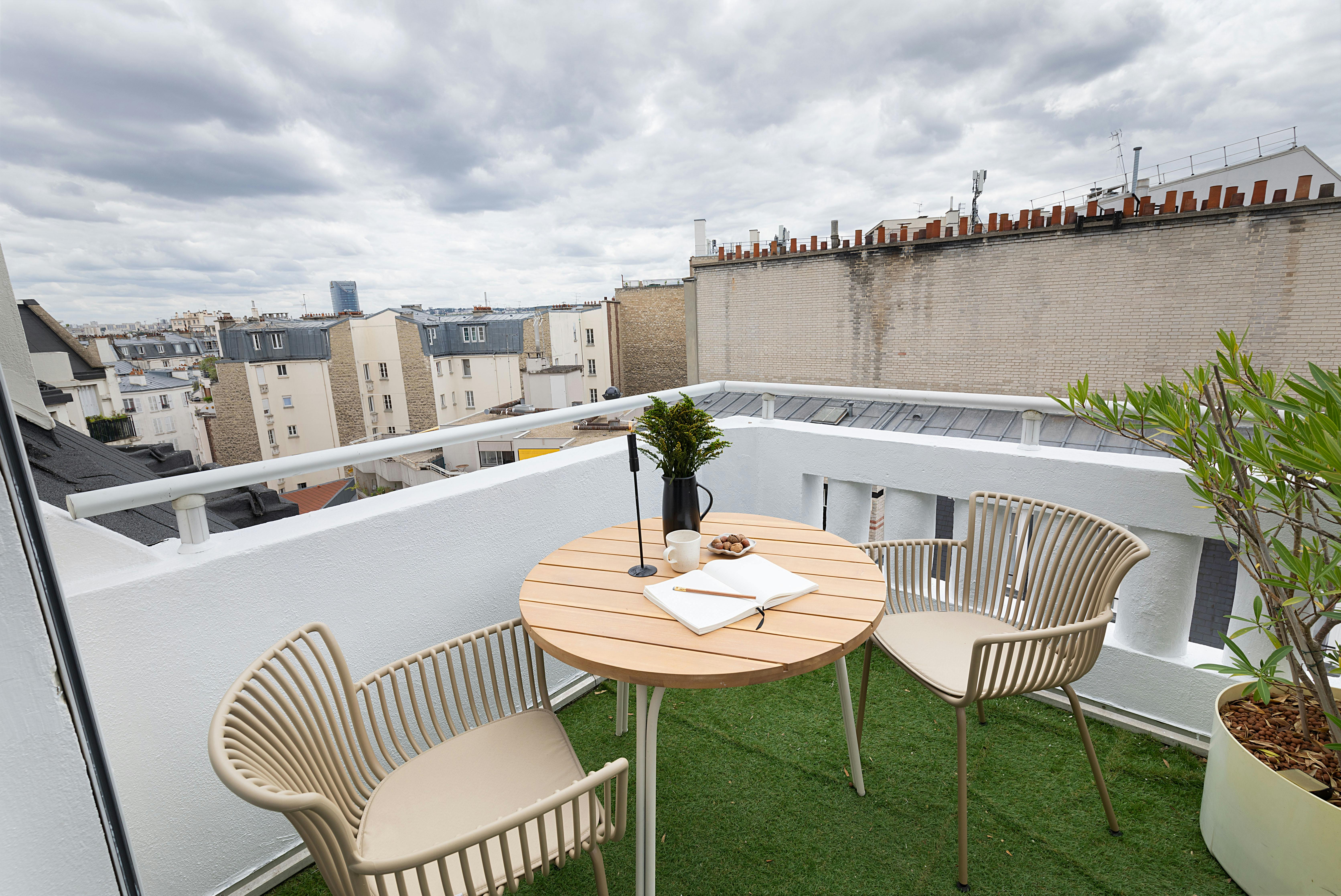Rue Jouvenet, Paris preview