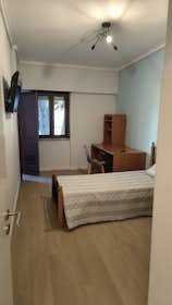 Private room for rent for €560 per month in Lisbon, Rua Nina Marques Pereira