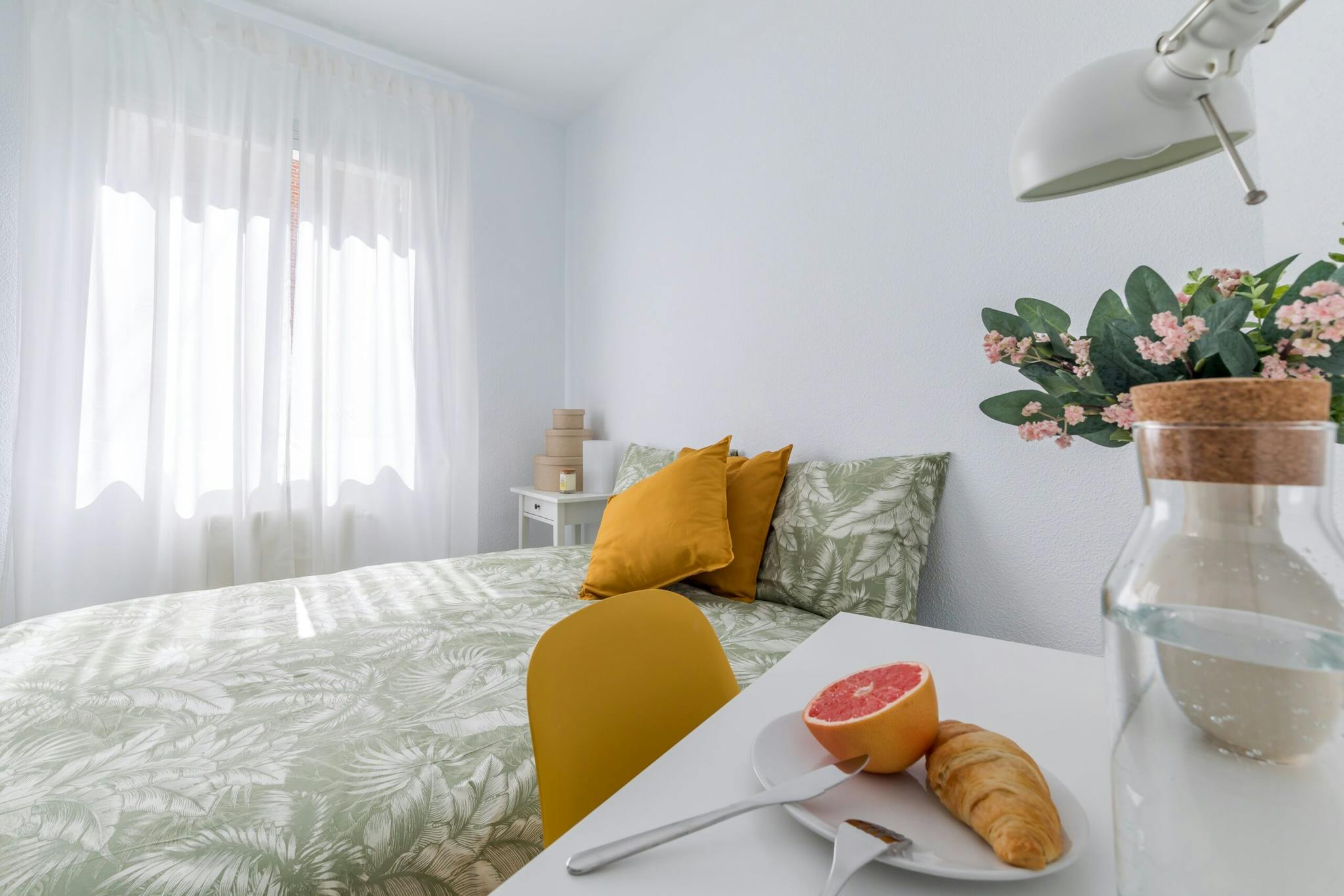 Calle de Castilla, Madrid preview