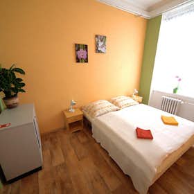 Private room for rent for CZK 39,981 per month in Hlavní město Praha, Seifertova