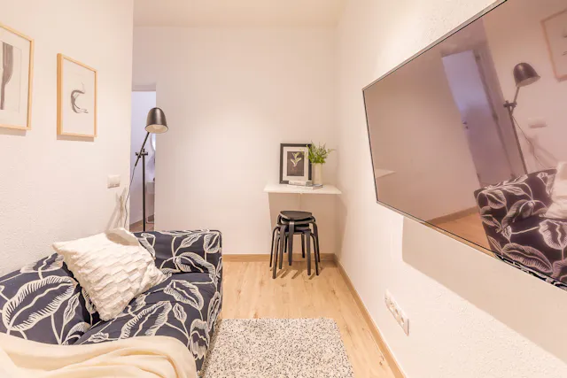 Private room in Calle de Dolores, Madrid (1360010) room image 2