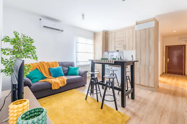 Private room in Calle de las Matas, Madrid (1360016) room image 2