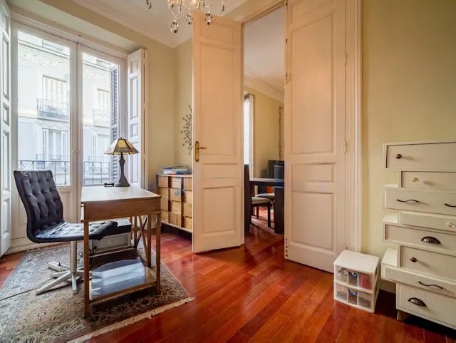 5-Bedroom Apartment in Cuesta de Santo Domingo, Madrid (1360130) room image 2