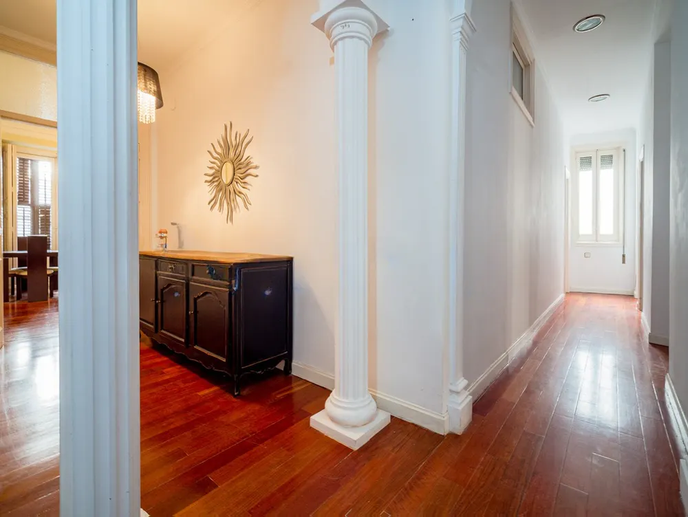 5-Bedroom Apartment in Cuesta de Santo Domingo, Madrid (1360130) ROOM 4