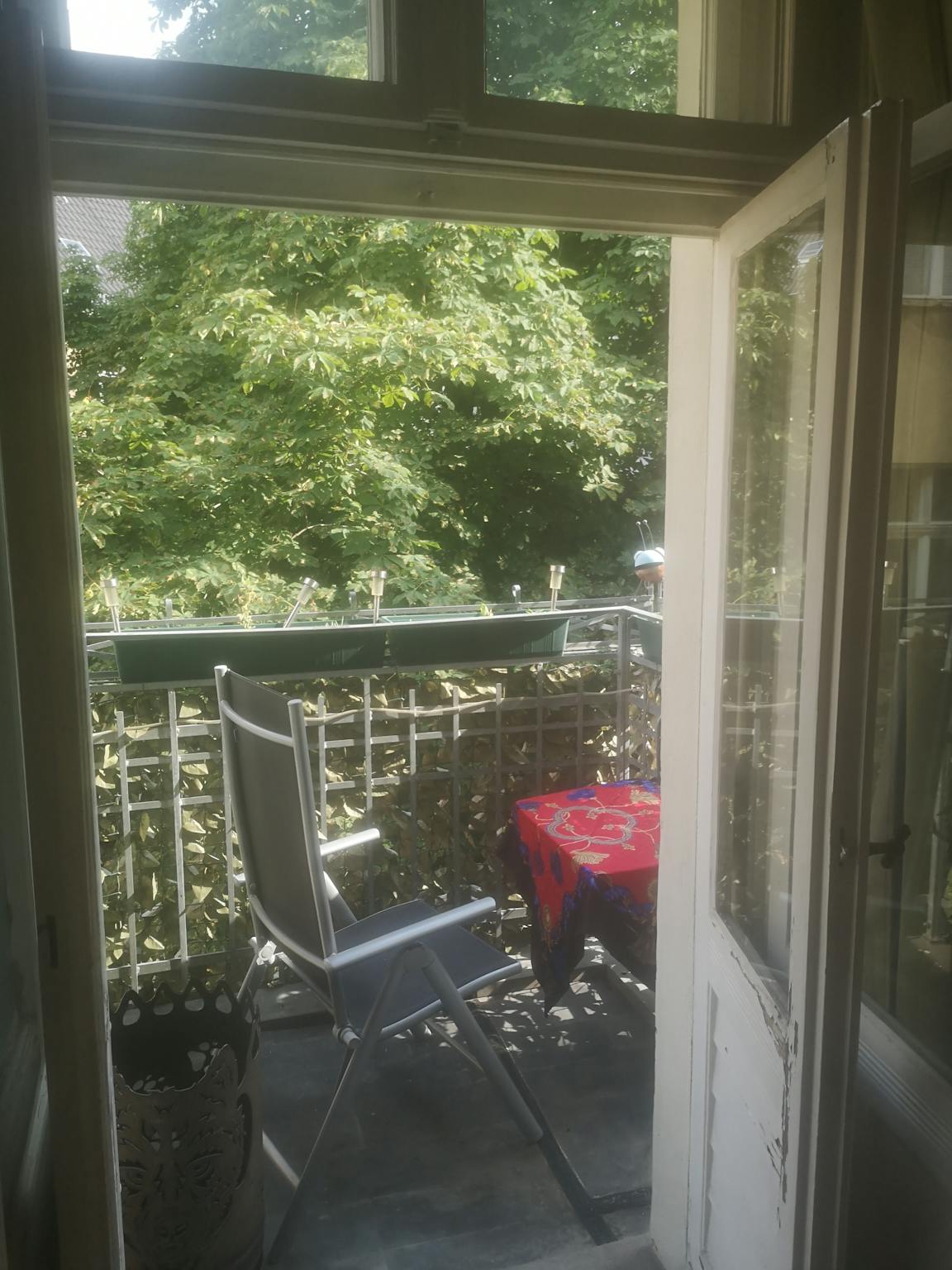 Naugarder Straße, Berlin preview