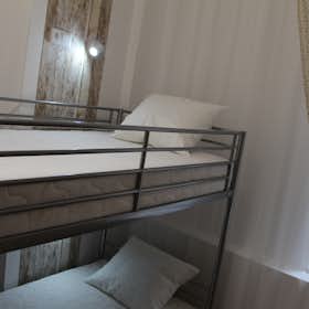 Private room for rent for PLN 4,500 per month in Kraków, Krowoderska
