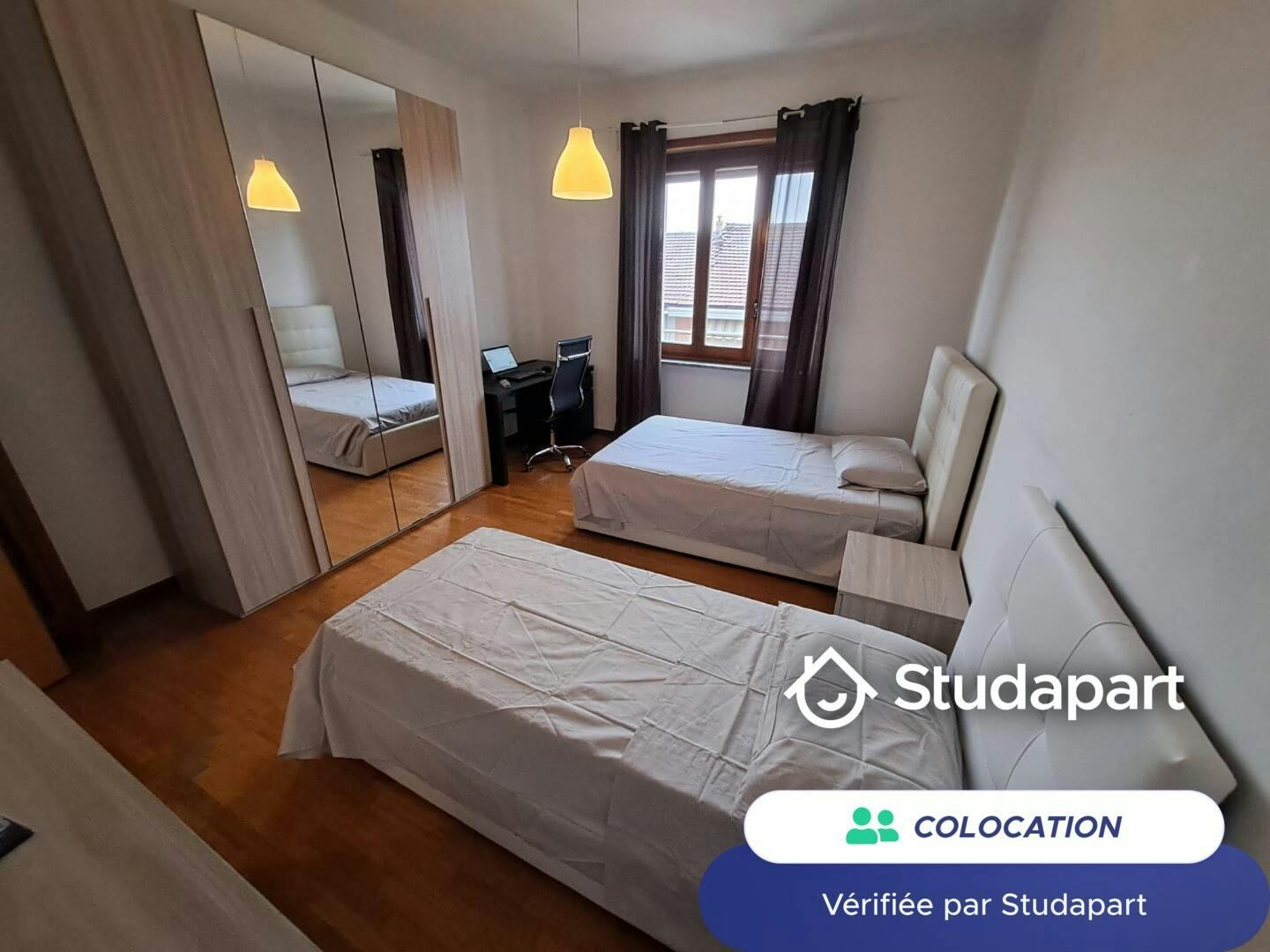 Отдельная комната сдается в аренду за 800 € в месяц в Piano di Sorrento, Via Trinità