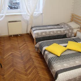 Private room for rent for PLN 7,000 per month in Kraków, ulica Łobzowska
