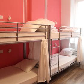Gedeelde kamer te huur voor PLN 1.500 per maand in Kraków, ulica Łobzowska