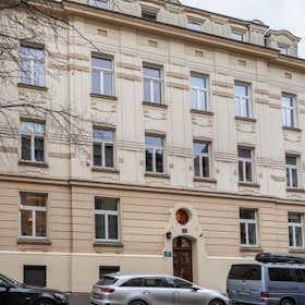 Apartment for rent for PLN 11,961 per month in Kraków, ulica Henryka Siemiradzkiego