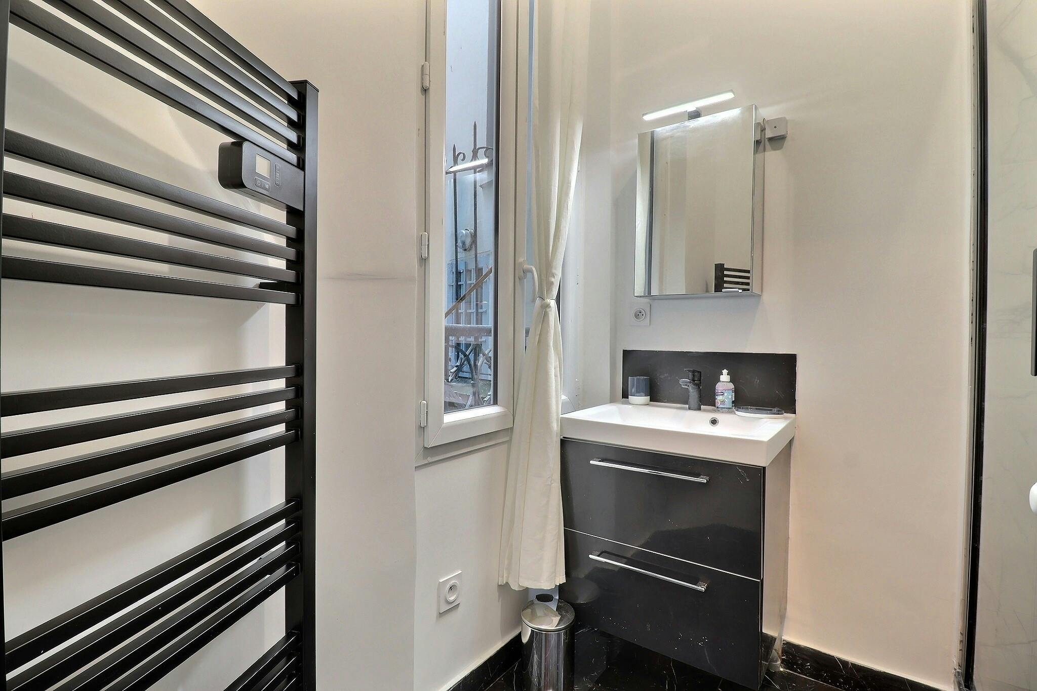 Apartment Paris, 25m² — photo 21