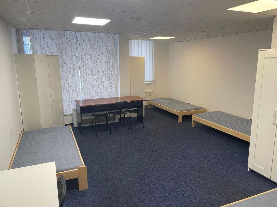 Mehrbettzimmer zu mieten für 65.001 HUF pro Monat in Budapest, Viola utca