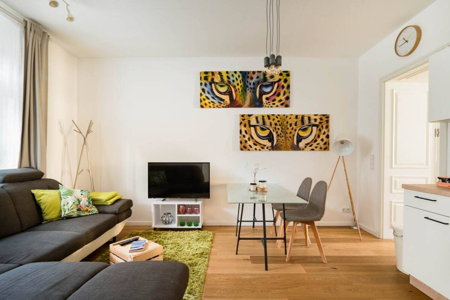 preview gallery tile