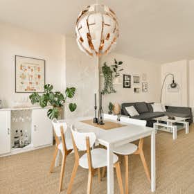 Appartamento for rent for 5.000 € per month in Amsterdam, Eerste van Swindenstraat