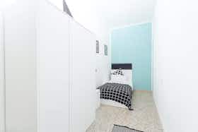 私人房间 正在以 €570 的月租出租，其位于 Rimini, Corso d'Augusto