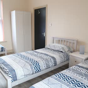 Gedeelde kamer te huur voor € 628 per maand in Dublin, Royal Canal Terrace