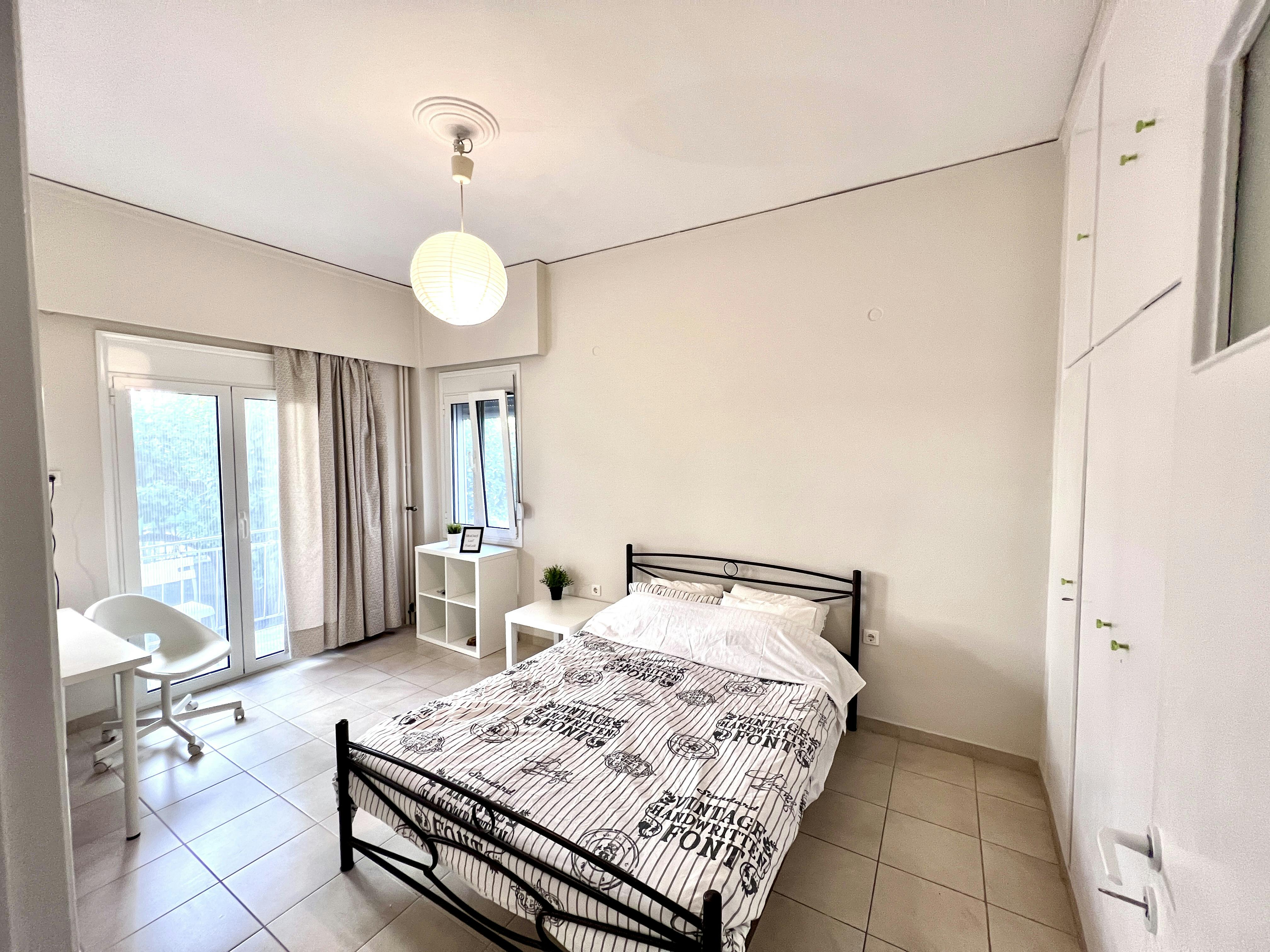 Private room for rent for €415 per month in Kallithéa, Andromachis