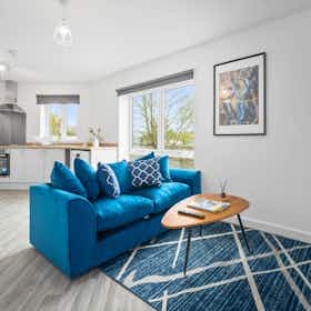 公寓 正在以 £2,606 的月租出租，其位于 Cradley Heath, Chester Road