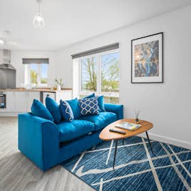 Lägenhet att hyra för 2 600 GBP i månaden i Cradley Heath, Chester Road