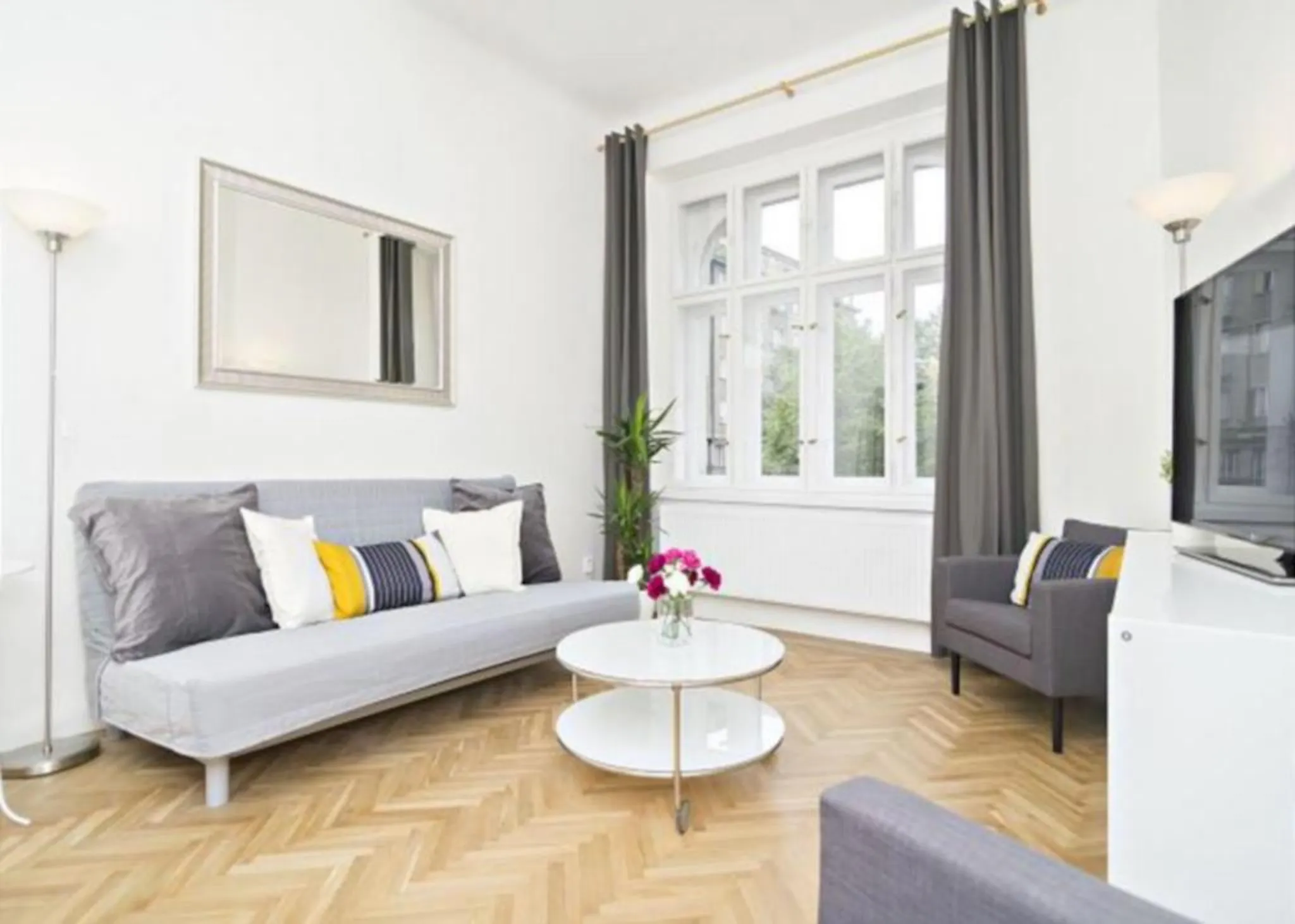 Klimentská, Prague preview