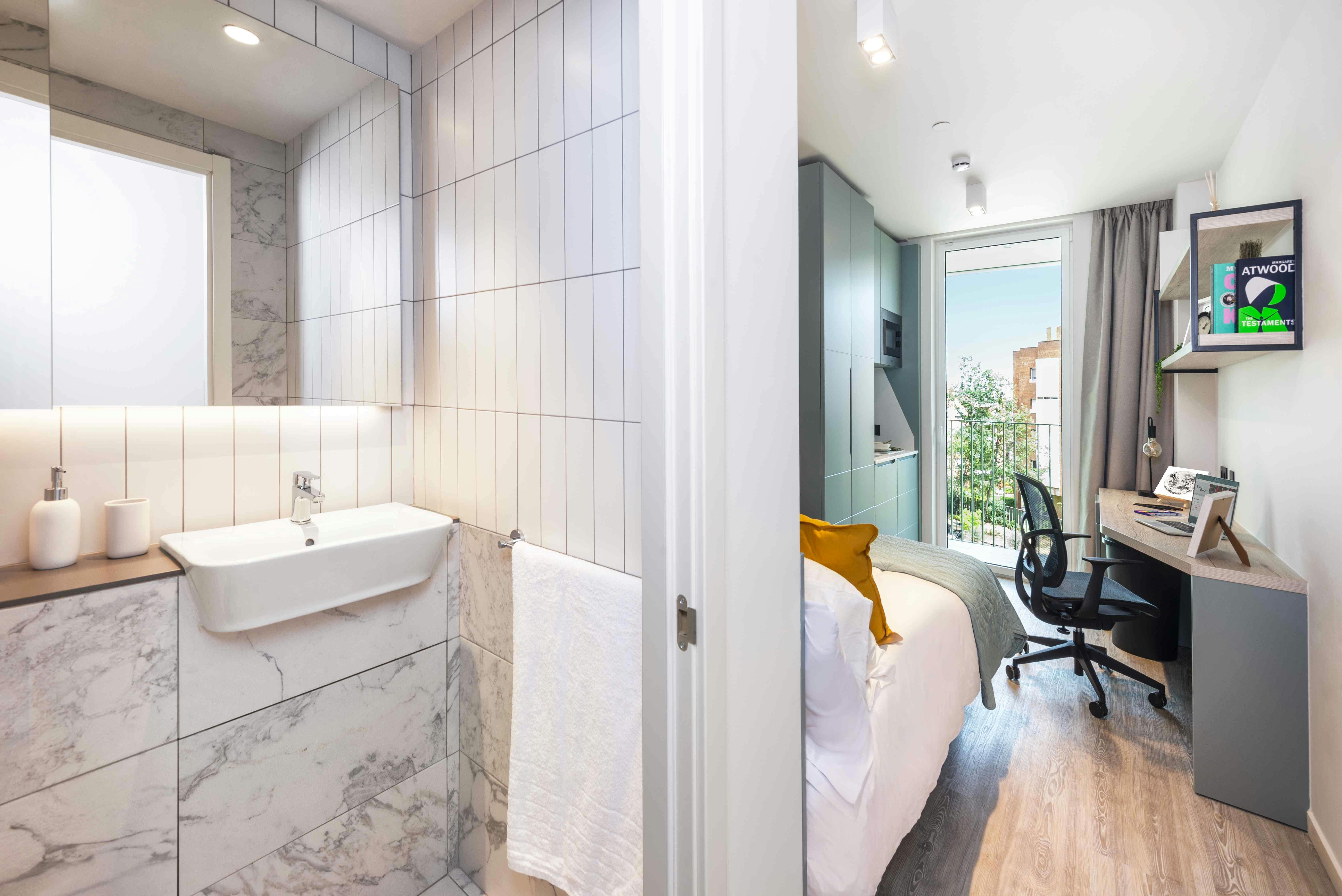 preview gallery tile