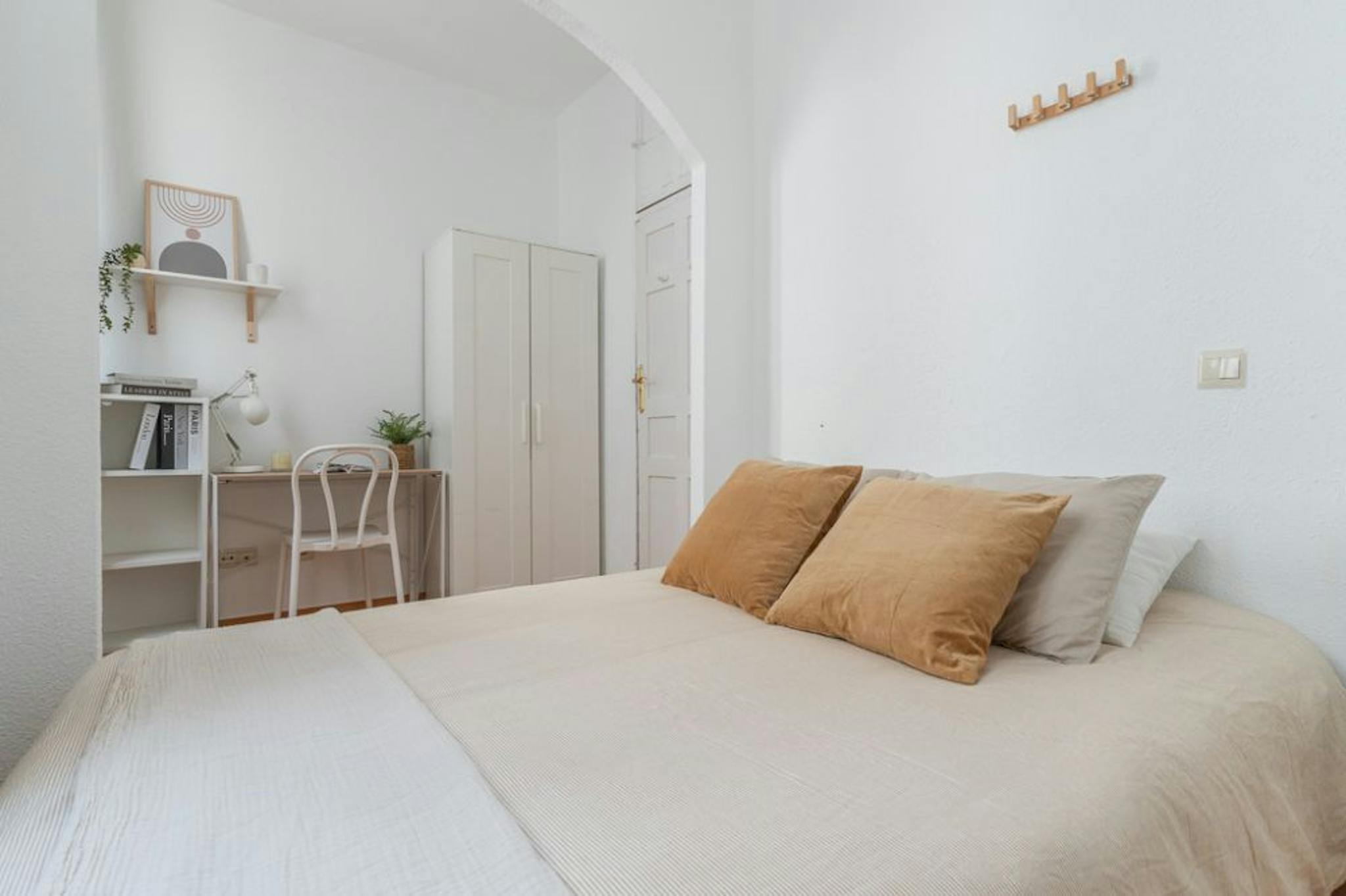 Calle de Redondilla, Madrid preview