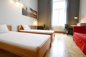 Приватна кімната за оренду для 205 440 HUF на місяць у Budapest, Rákóczi út