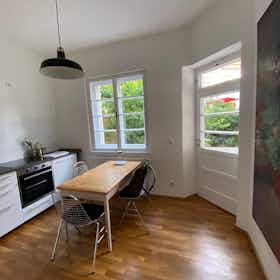Apartamento para alugar por € 1.975 por mês em Munich, Wotanstraße