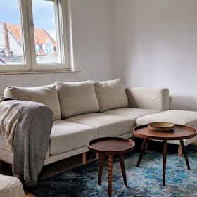 Appartement à louer pour 2 510 €/mois à Bad Homburg vor der Höhe, Louisenstraße