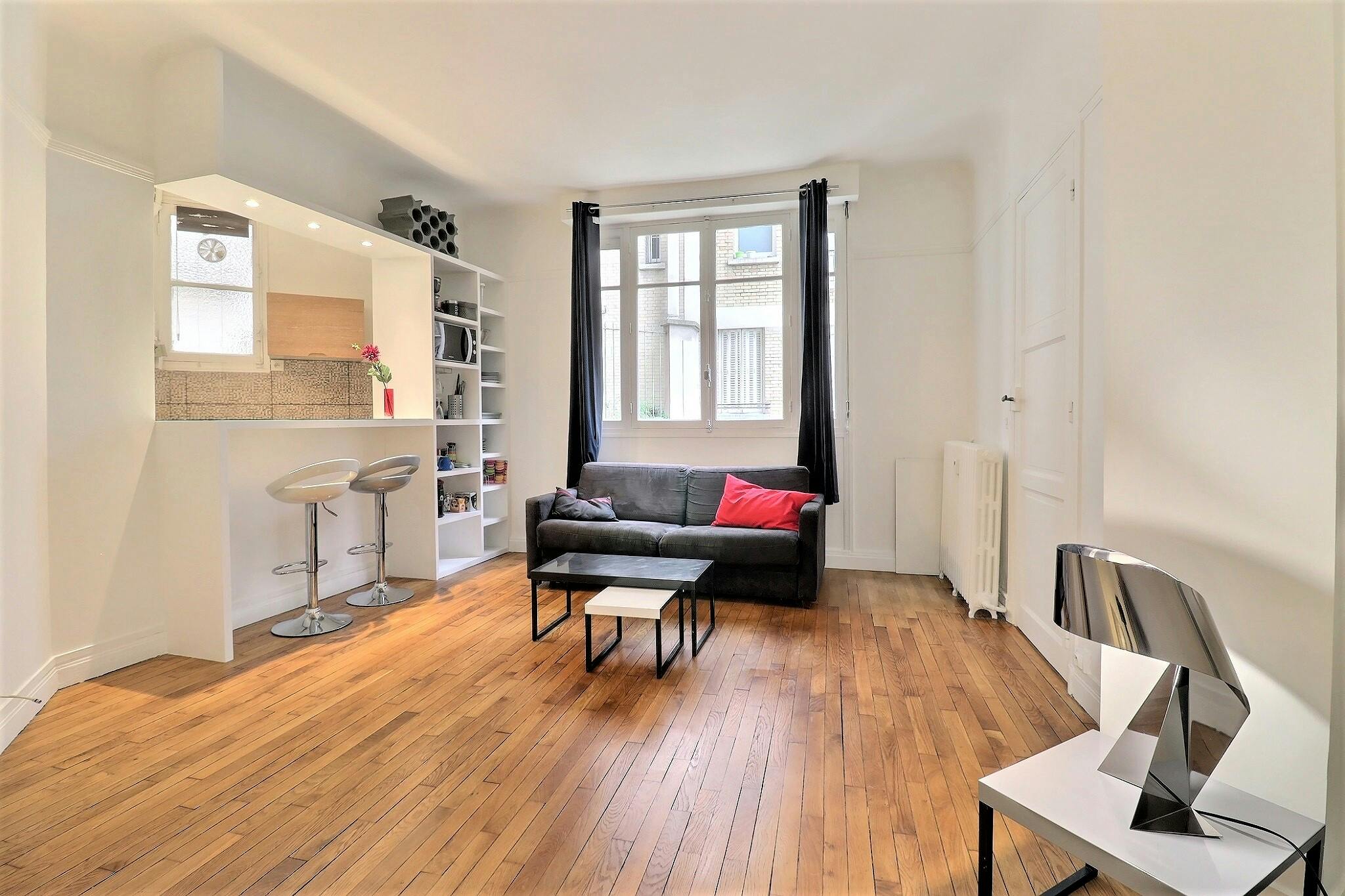 Avenue Junot, Paris preview