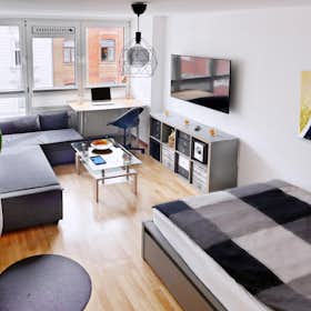 Studio for rent for €1,142 per month in Köln, Venloer Straße