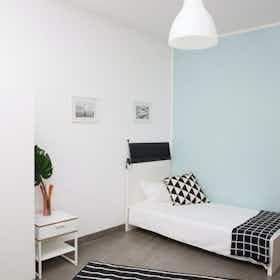 Приватна кімната за оренду для 560 EUR на місяць у Rimini, Via Bastioni Settentrionali