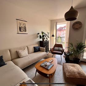 Apartment for rent for €2,500 per month in Munich, Landsberger Straße
